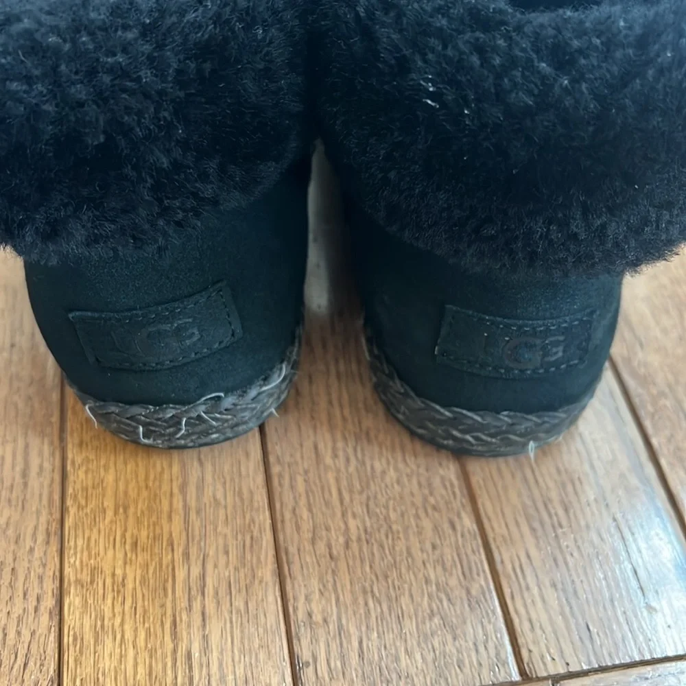UGG Women's Black Fur-Lined Ankle Boots